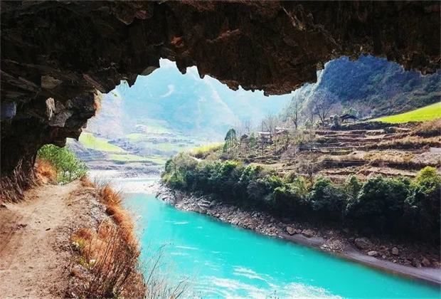 怒江旅行社：貢山，一個(gè)來了就不想走的地方