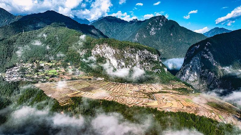 怒江活動(dòng)策劃：有一種生活叫云南的怒江丨住進(jìn)屲仚，沉浸式感受“人神共居之地”的魅力